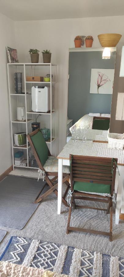 Joanna'S Studio , Key Locker By Whatsapp Own Entrance, Own Bathroom Youghal Buitenkant foto