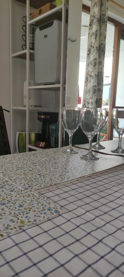 Joanna'S Studio , Key Locker By Whatsapp Own Entrance, Own Bathroom Youghal Buitenkant foto