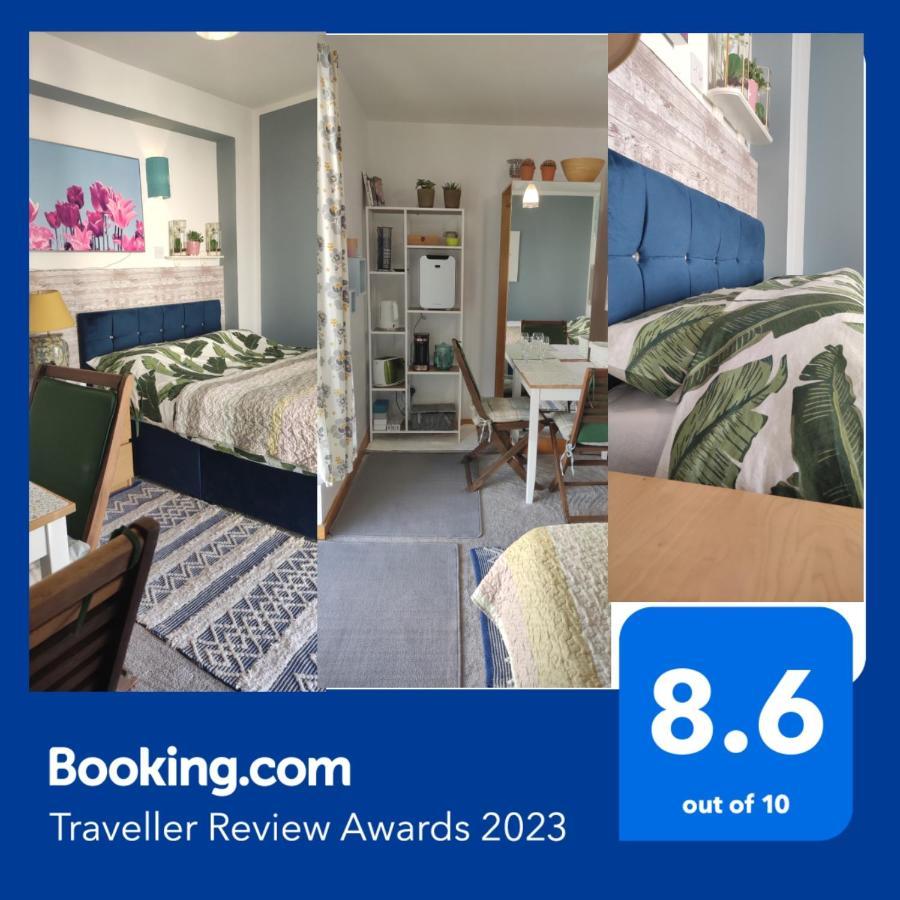 Joanna'S Studio , Key Locker By Whatsapp Own Entrance, Own Bathroom Youghal Buitenkant foto